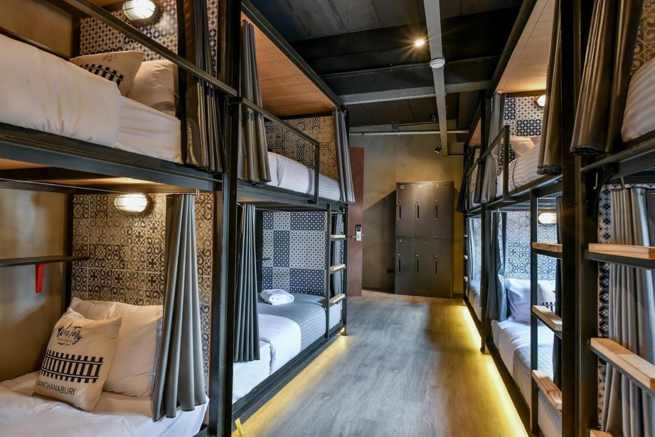 Westory Design Poshtel Kanchanaburi Exterior foto